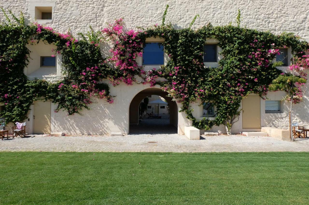 Flattered To Be In Algarve Apartment Tavira Exterior photo