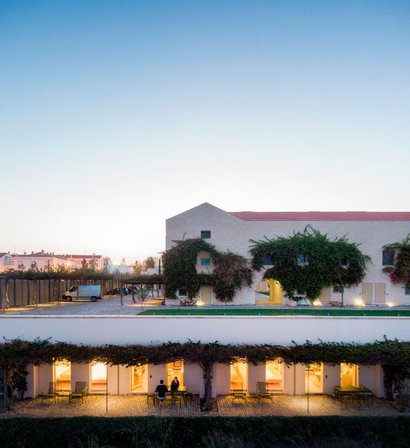 Flattered To Be In Algarve Apartment Tavira Exterior photo