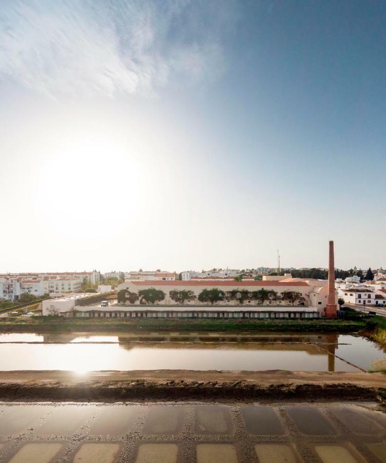 Flattered To Be In Algarve Apartment Tavira Exterior photo